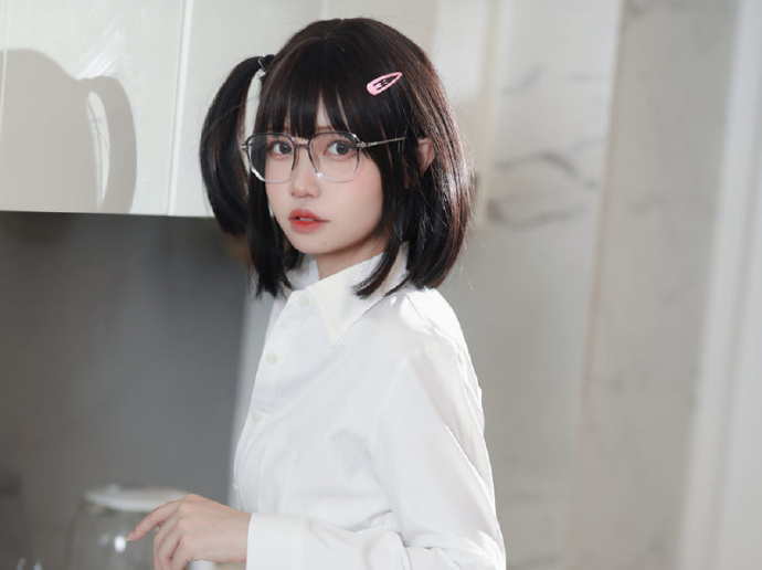 洛桑w伊梓 写真合集[20套][持续更新]