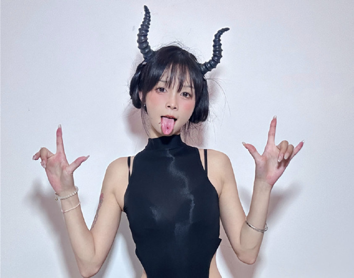 聂傲娇 写真合集[20套][持续更新]