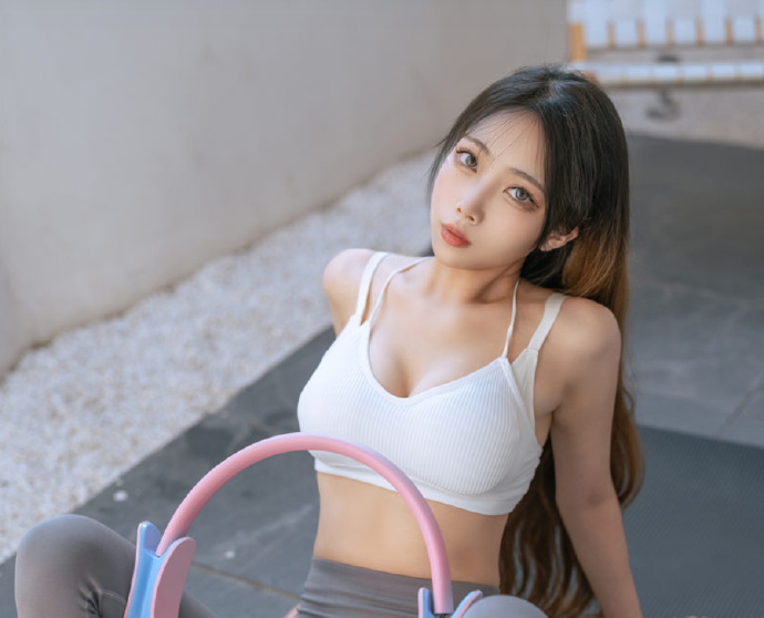 杏仁曲奇 写真合集[15套][持续更新]